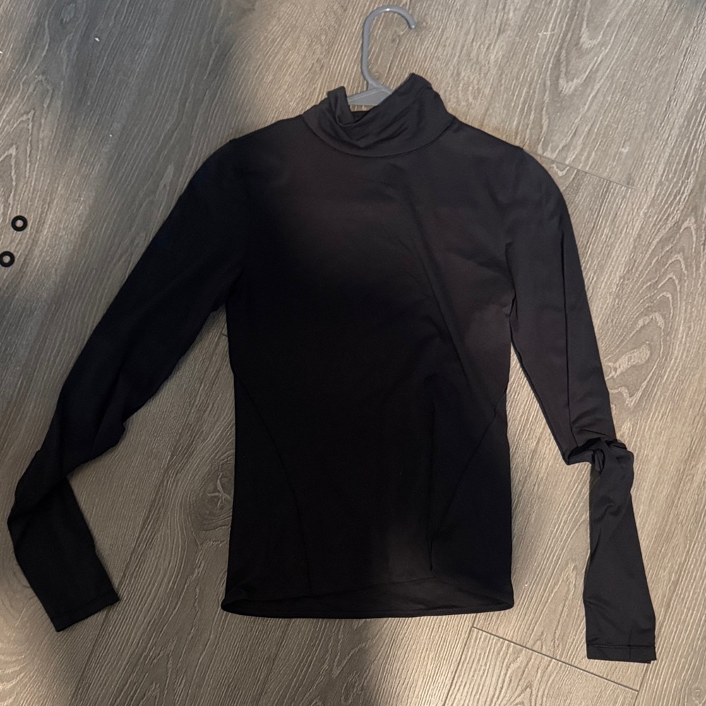 lululemon athletica Black Long Sleeve Top